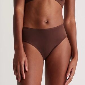 Quince Second Skin Women's Hipster Brief in Cocoa size Small 6 pack